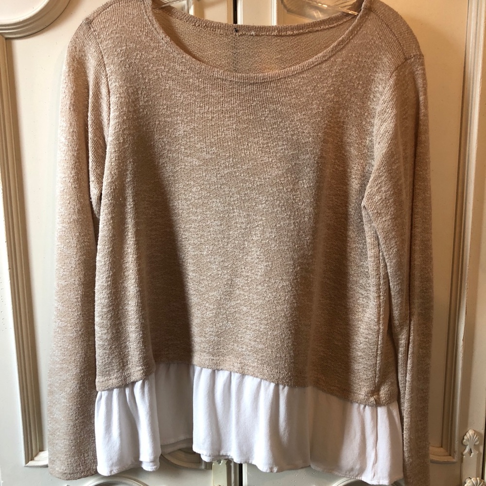 Sweater with lining